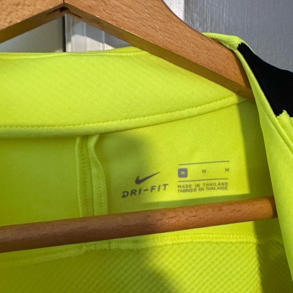 Nike Dri-FIT Neon Yellow Top soccer - Picture 2 of 2